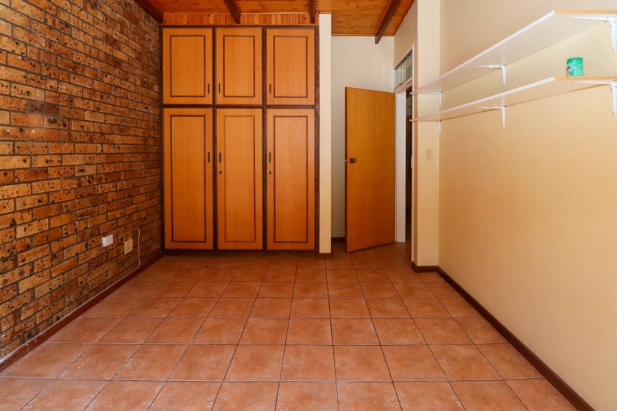 To Let 3 Bedroom Property for Rent in Irene Park North West